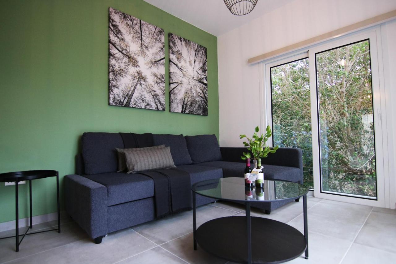 Phaedrus Living: Seaside Modern Flat Limnaria 123 Apartment Paphos Exterior photo