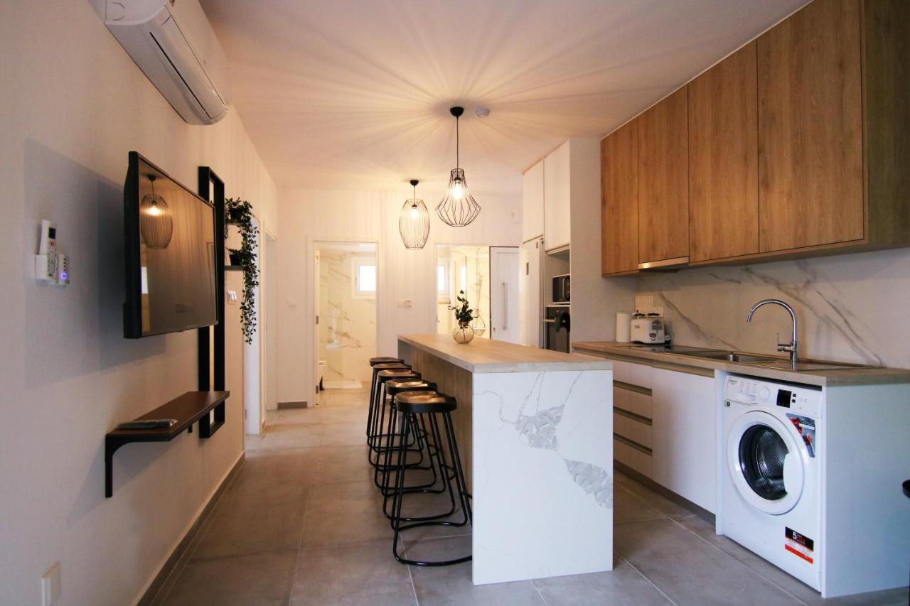 Phaedrus Living: Seaside Modern Flat Limnaria 123 Apartment Paphos Exterior photo
